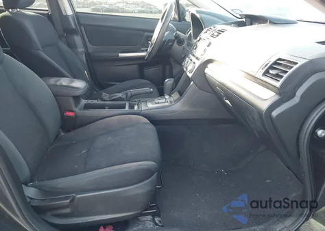 2016 Subaru Impreza 2.0I Premium z USA, uszkodzony, nr VIN JF1GJAB69GH014323